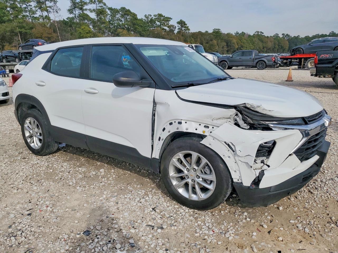 2024 Chevrolet Trailblazer Ls - zdjęcie 4