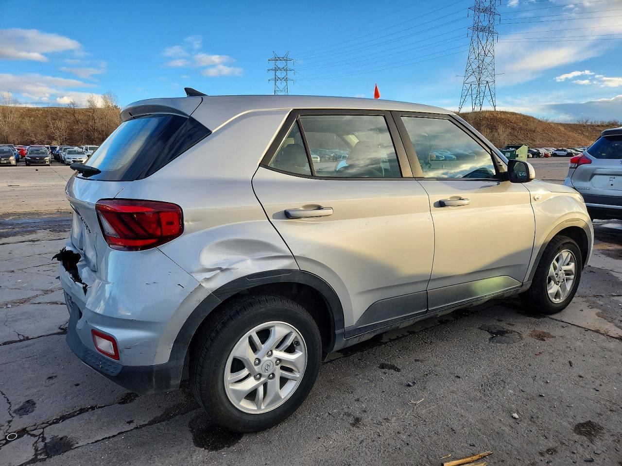 2021 Hyundai Venue Se - zdjęcie 3