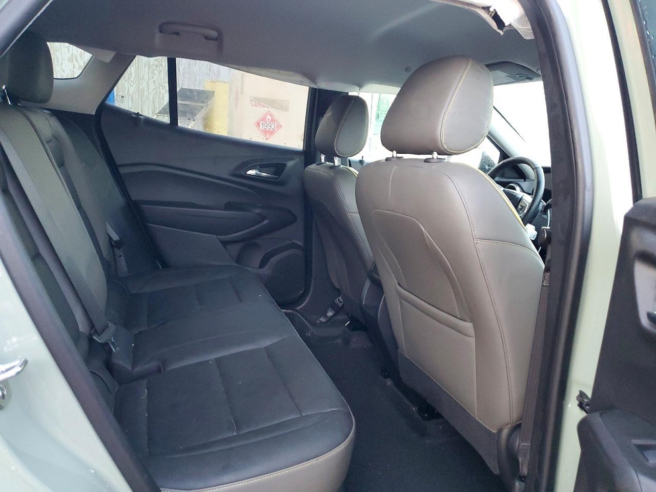 2025 Chevrolet Trax Activ - zdjęcie 11