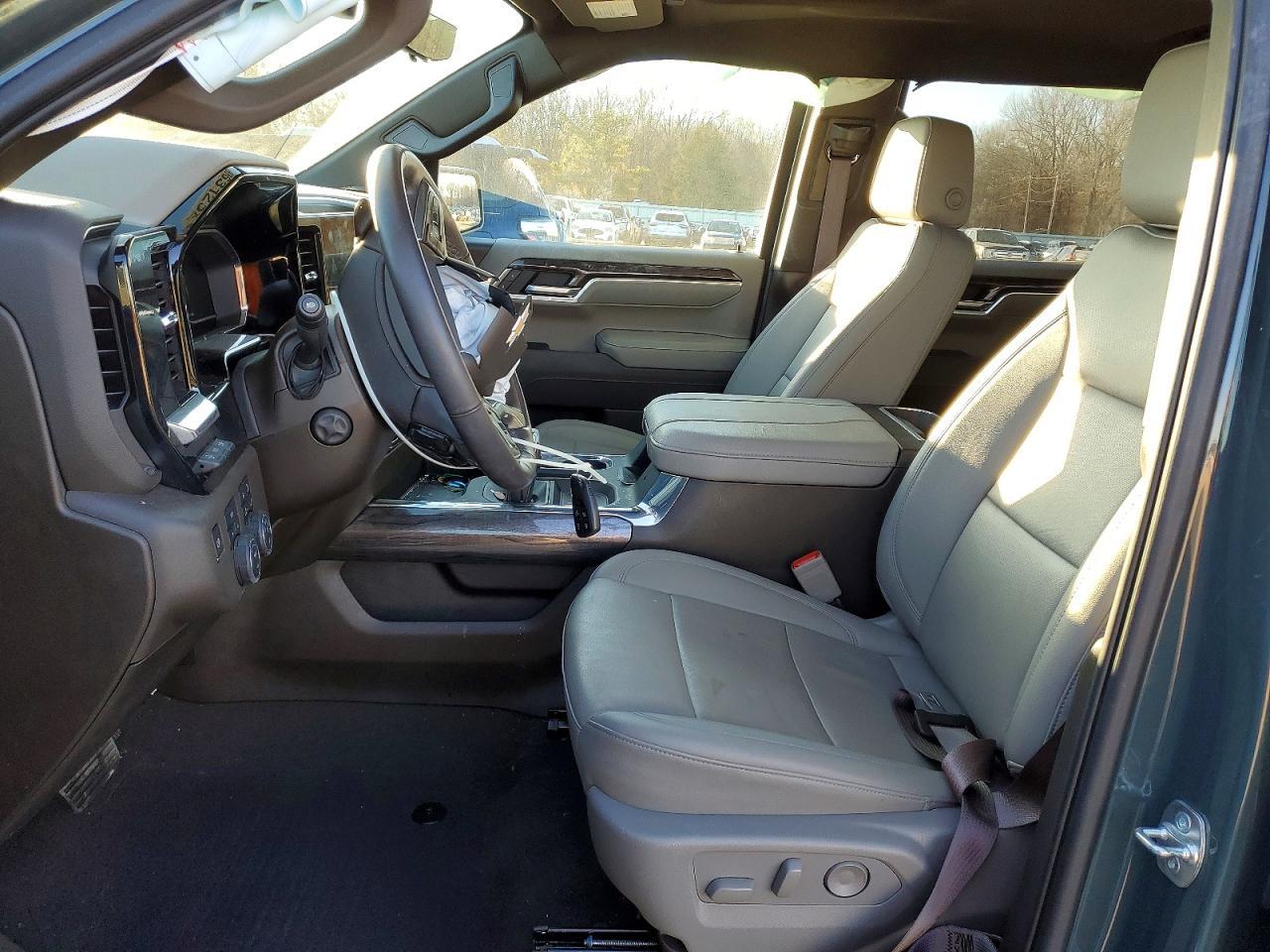 2025 Chevrolet Silverado K1500 Ltz - zdjęcie 7