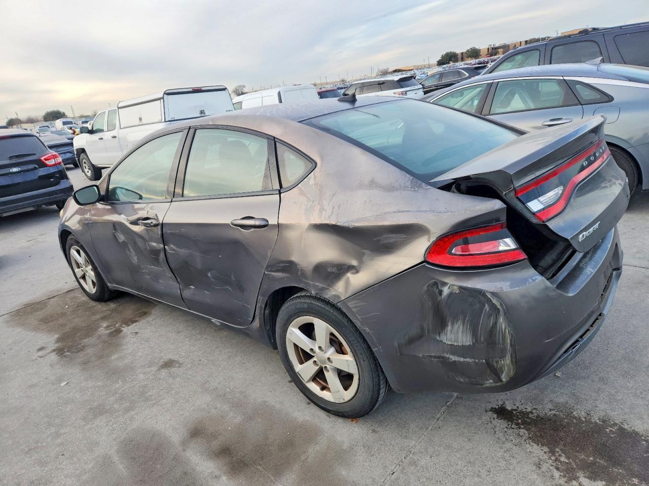 2015 Dodge Dart Sxt - zdjęcie 2