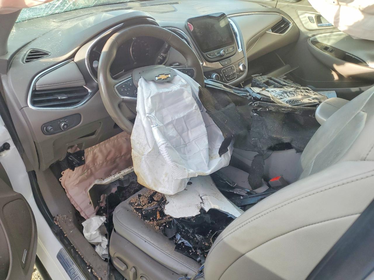 2016 Chevrolet Malibu Premier - zdjęcie 8