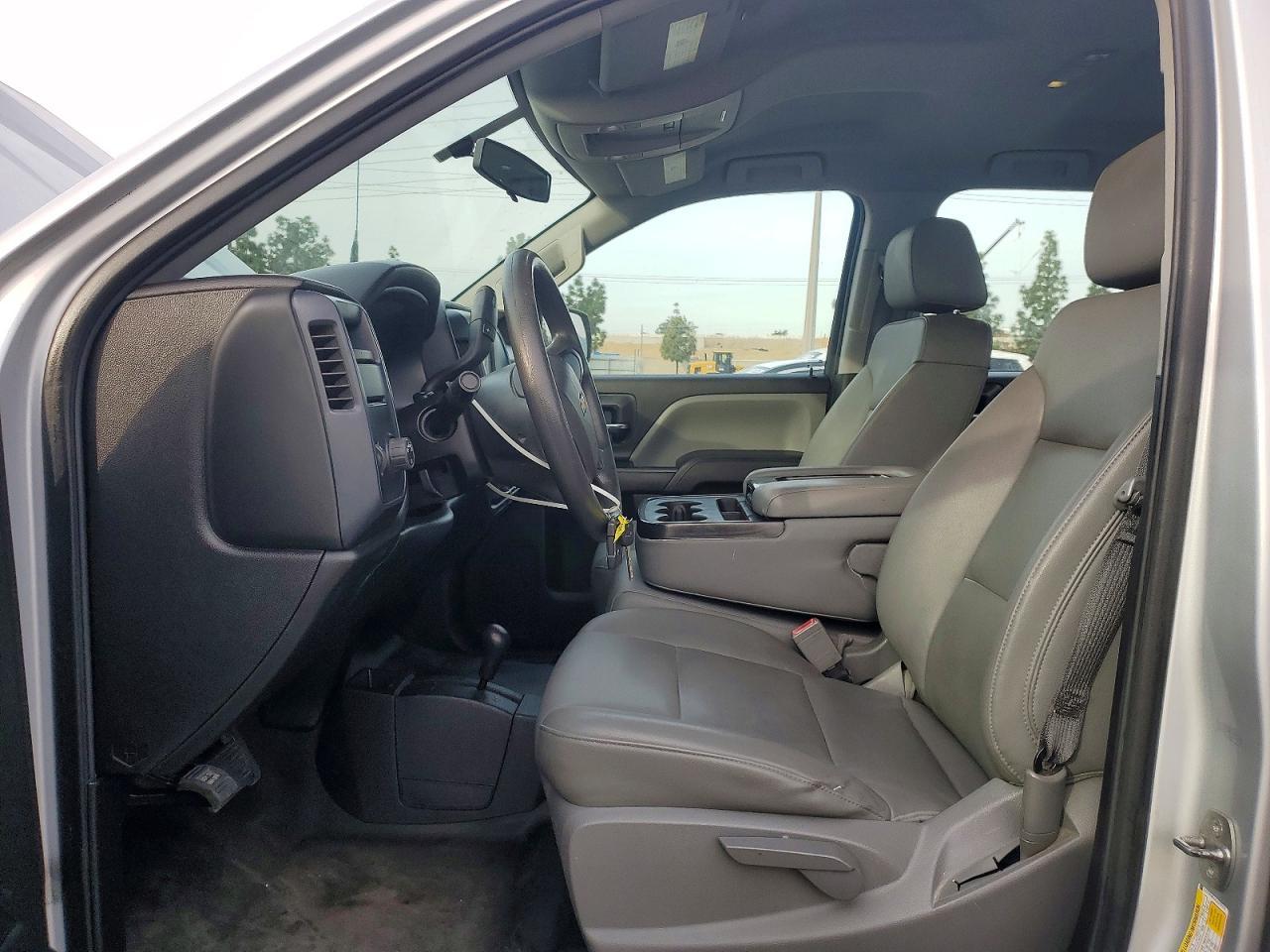 2018 Chevrolet Silverado K1500 - zdjęcie 7