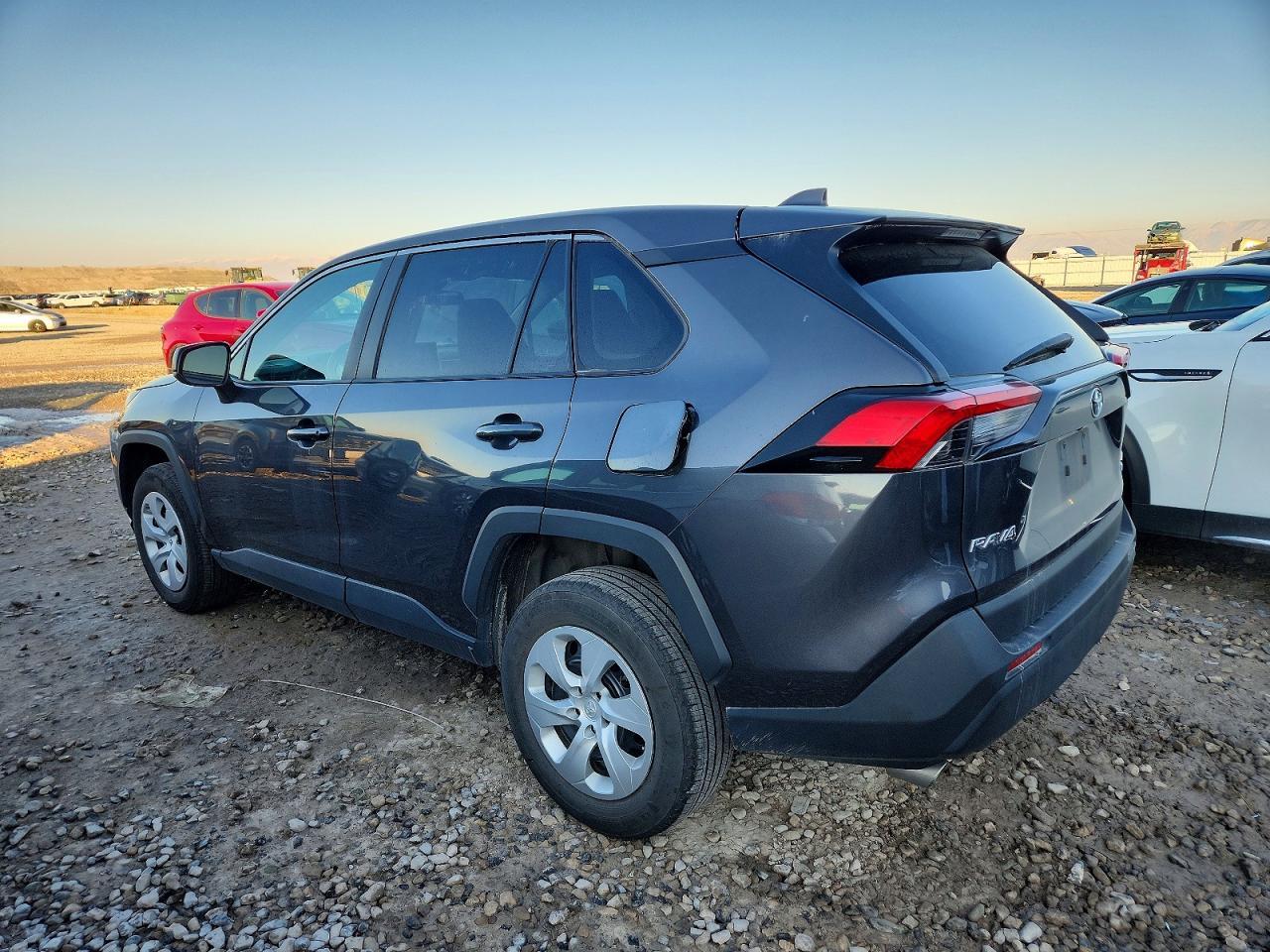 2024 Toyota Rav4 Le - zdjęcie 2
