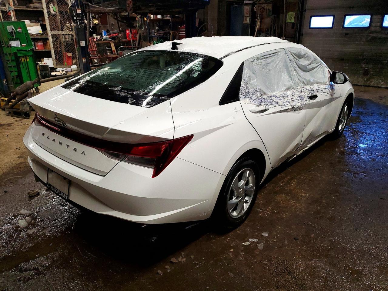 2022 Hyundai Elantra Sel - zdjęcie 3