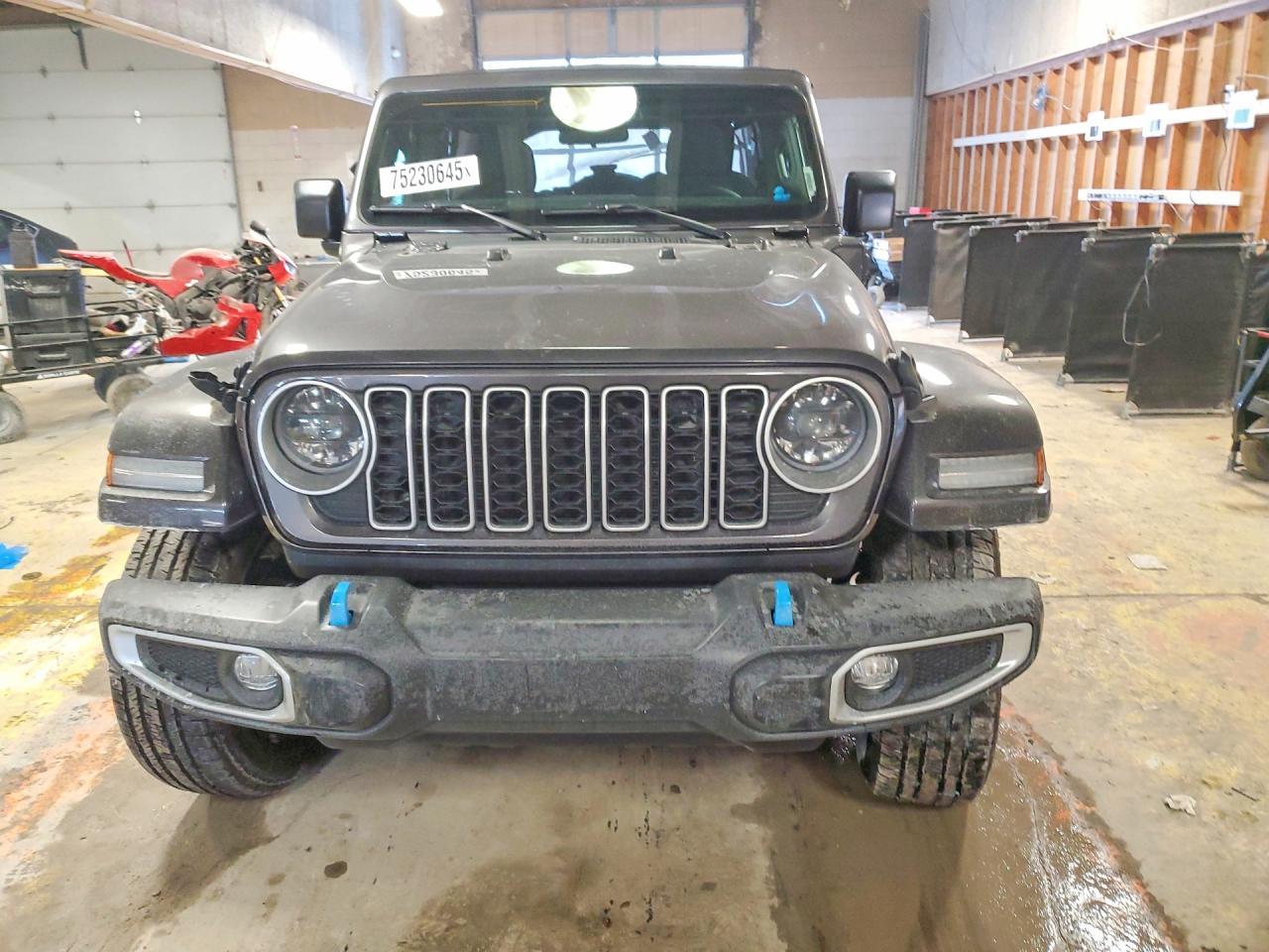 2024 Jeep Wrangler Sahara 4Xe - zdjęcie 5