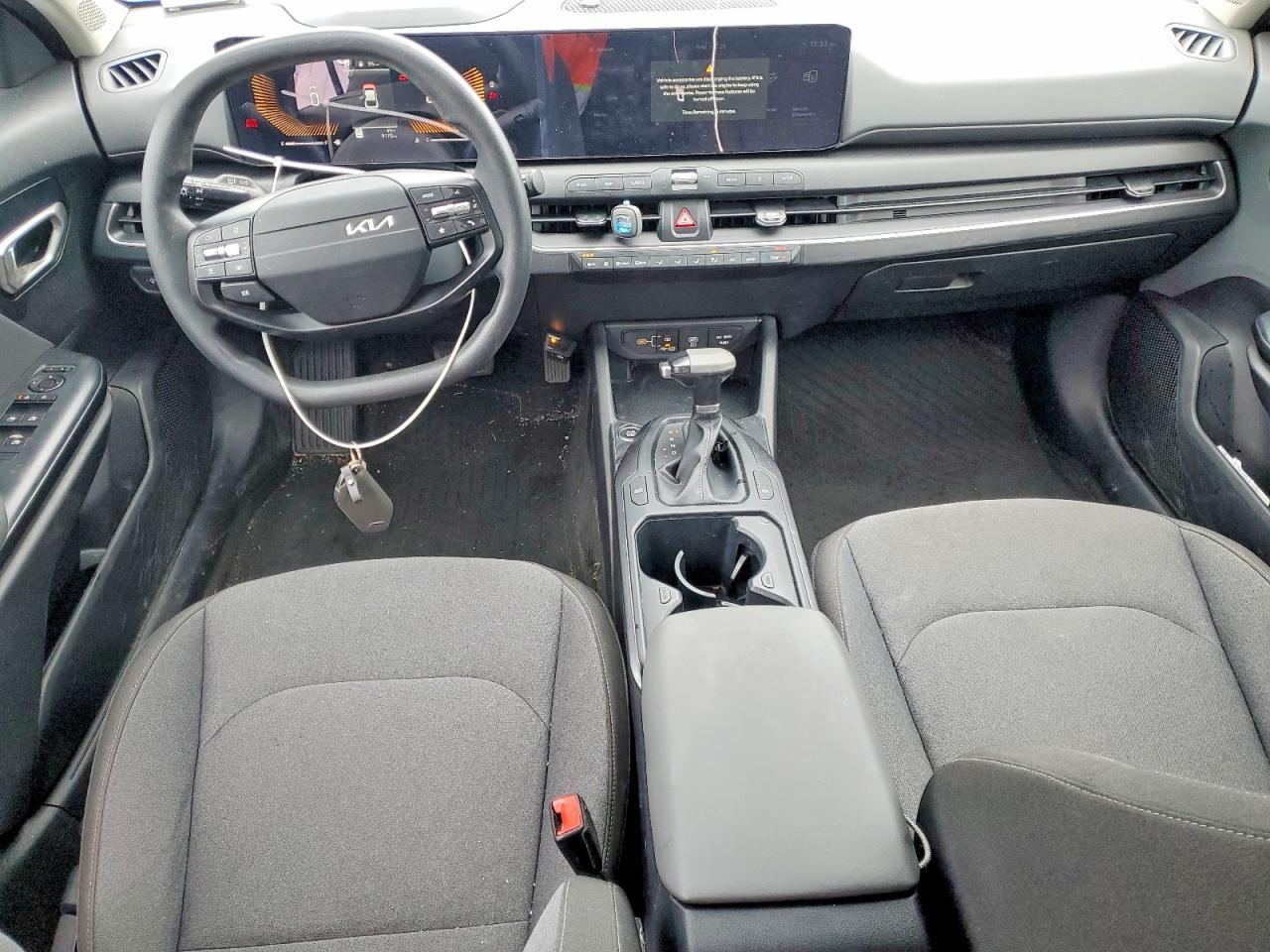 2025 Kia K4 Lx - zdjęcie 8