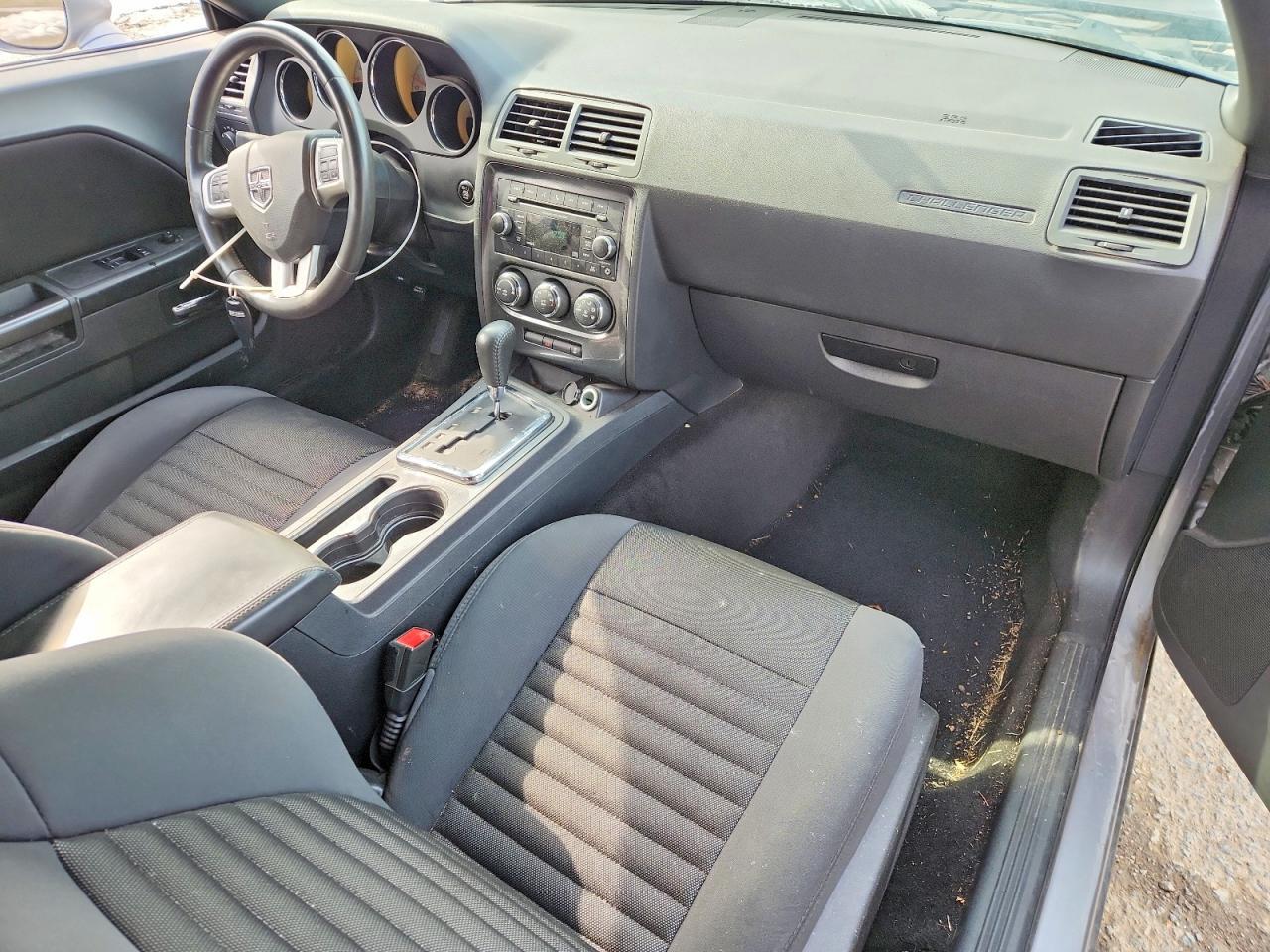 2014 Dodge Challenger Sxt - zdjęcie 8