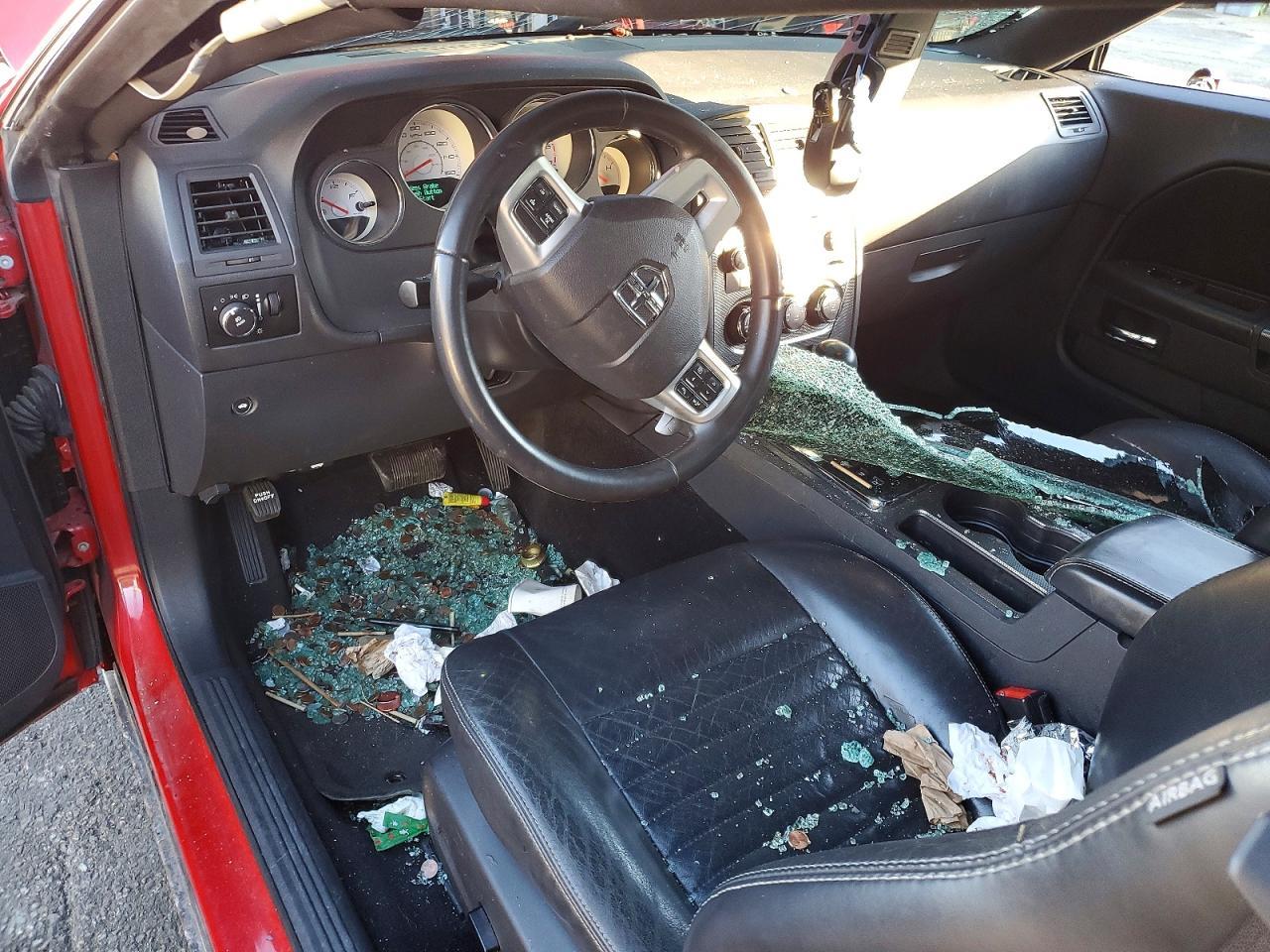 2013 Dodge Challenger R/T - zdjęcie 8