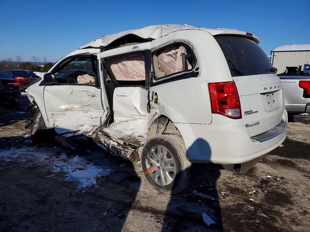2017 Dodge Grand Caravan Se - zdjęcie 2