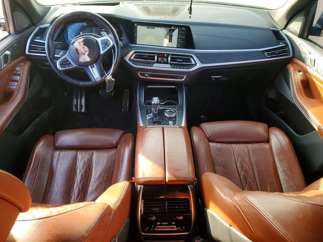 2021 BMW X7 xDrive40I - zdjęcie 8