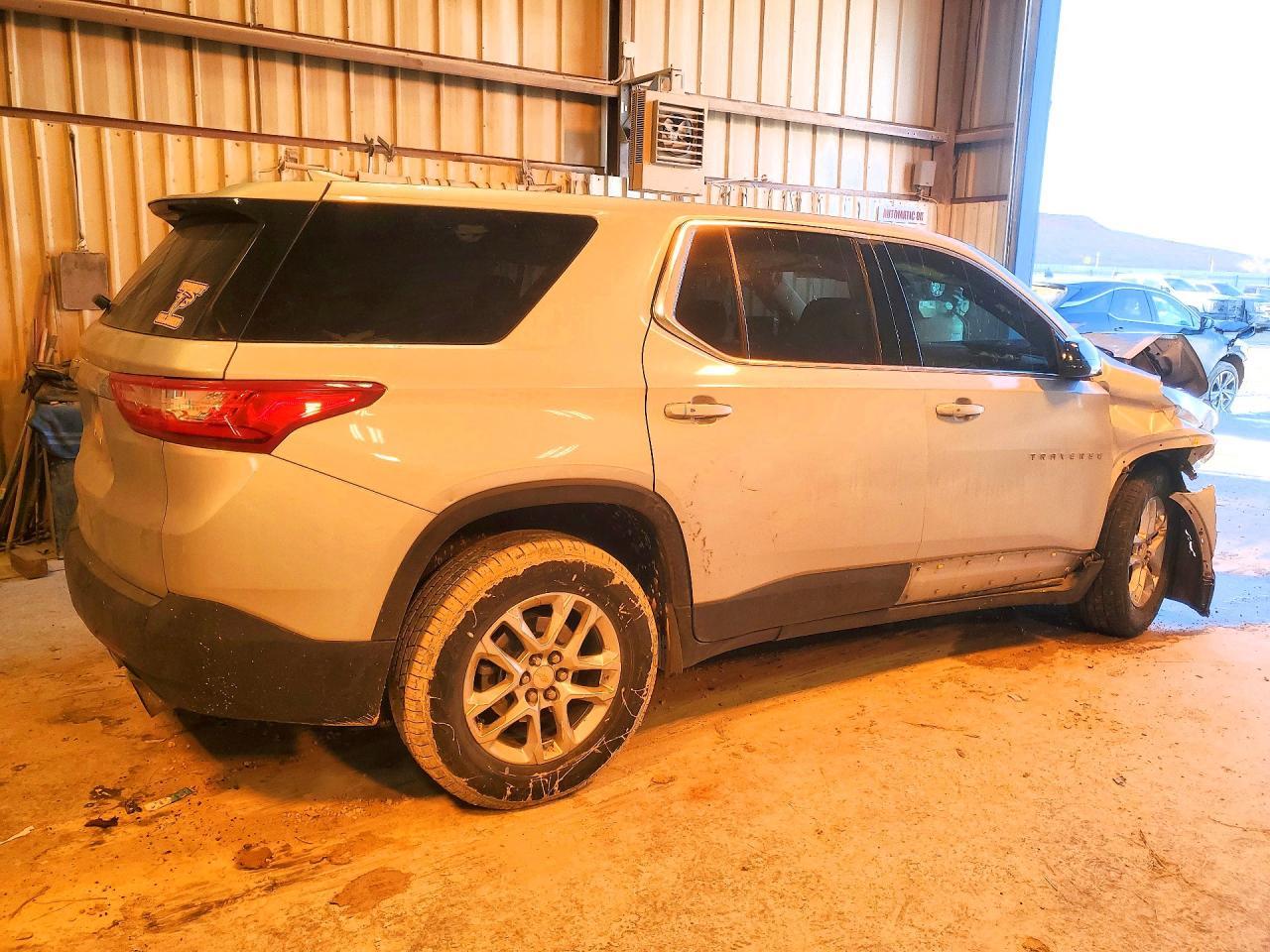 2019 Chevrolet Traverse Ls - zdjęcie 3