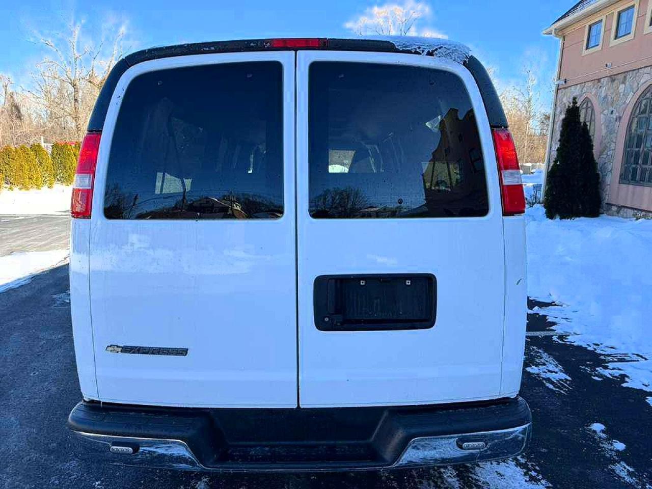 2021 Chevrolet Express G3500 Lt - zdjęcie 7