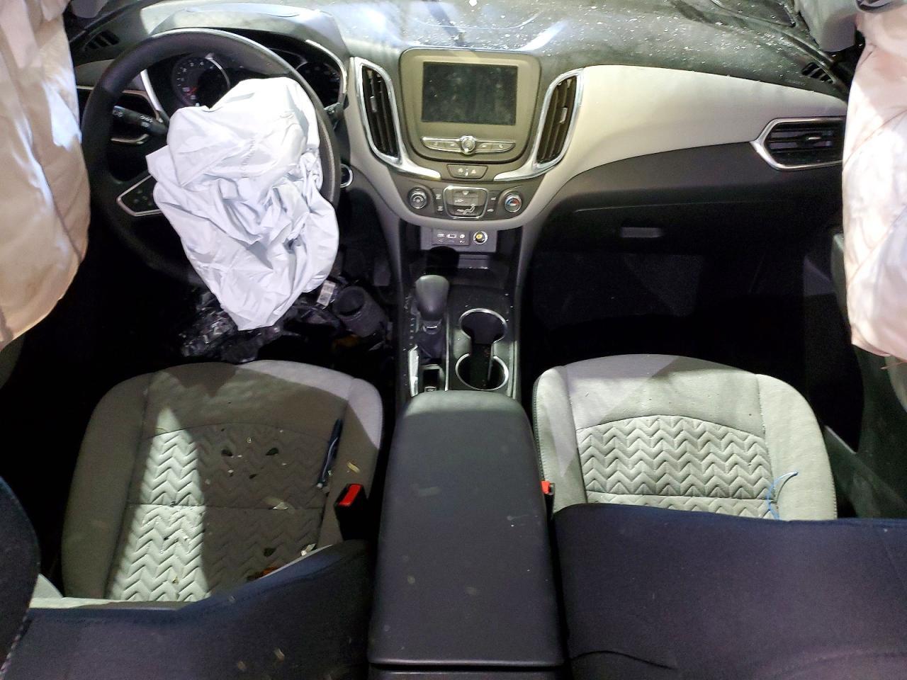 2022 Chevrolet Equinox Ls - zdjęcie 8