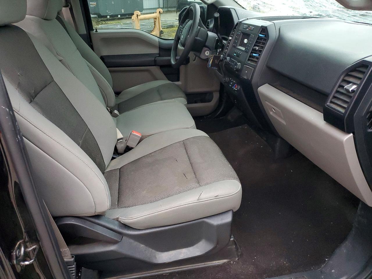 2020 Ford F150 - zdjęcie 10