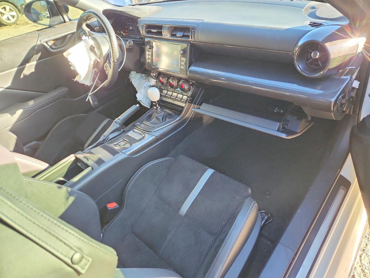 2024 Toyota Gr 86 Premium - zdjęcie 8