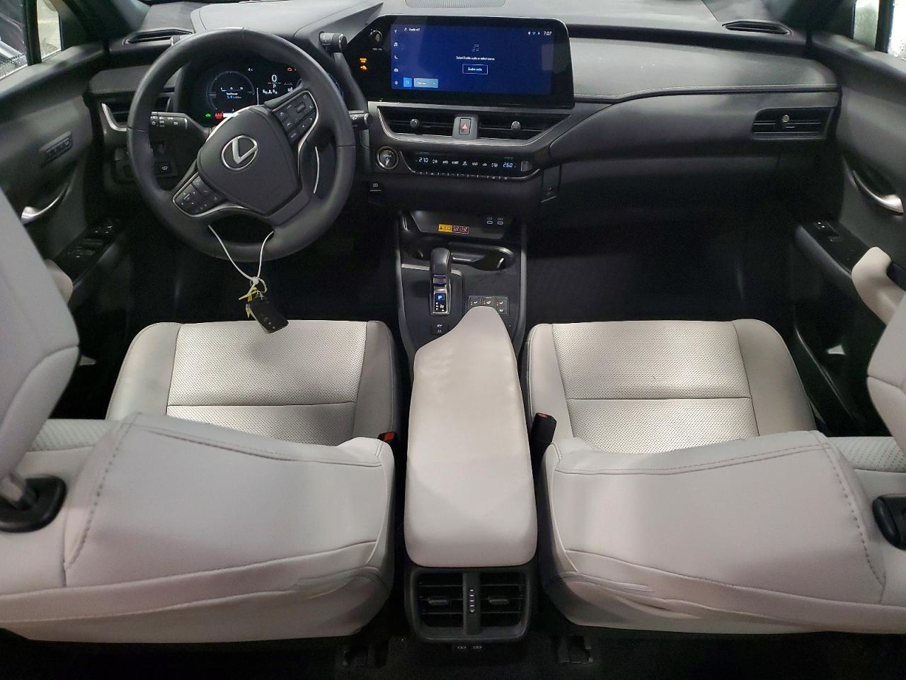 2025 Lexus Ux 300H Base - zdjęcie 8