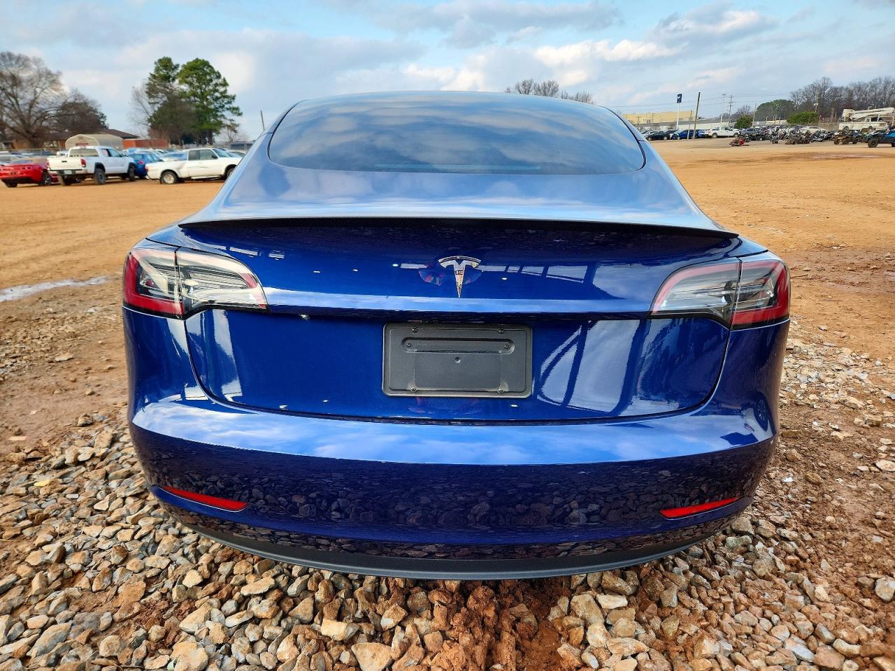 2023 Tesla Model 3 - zdjęcie 6