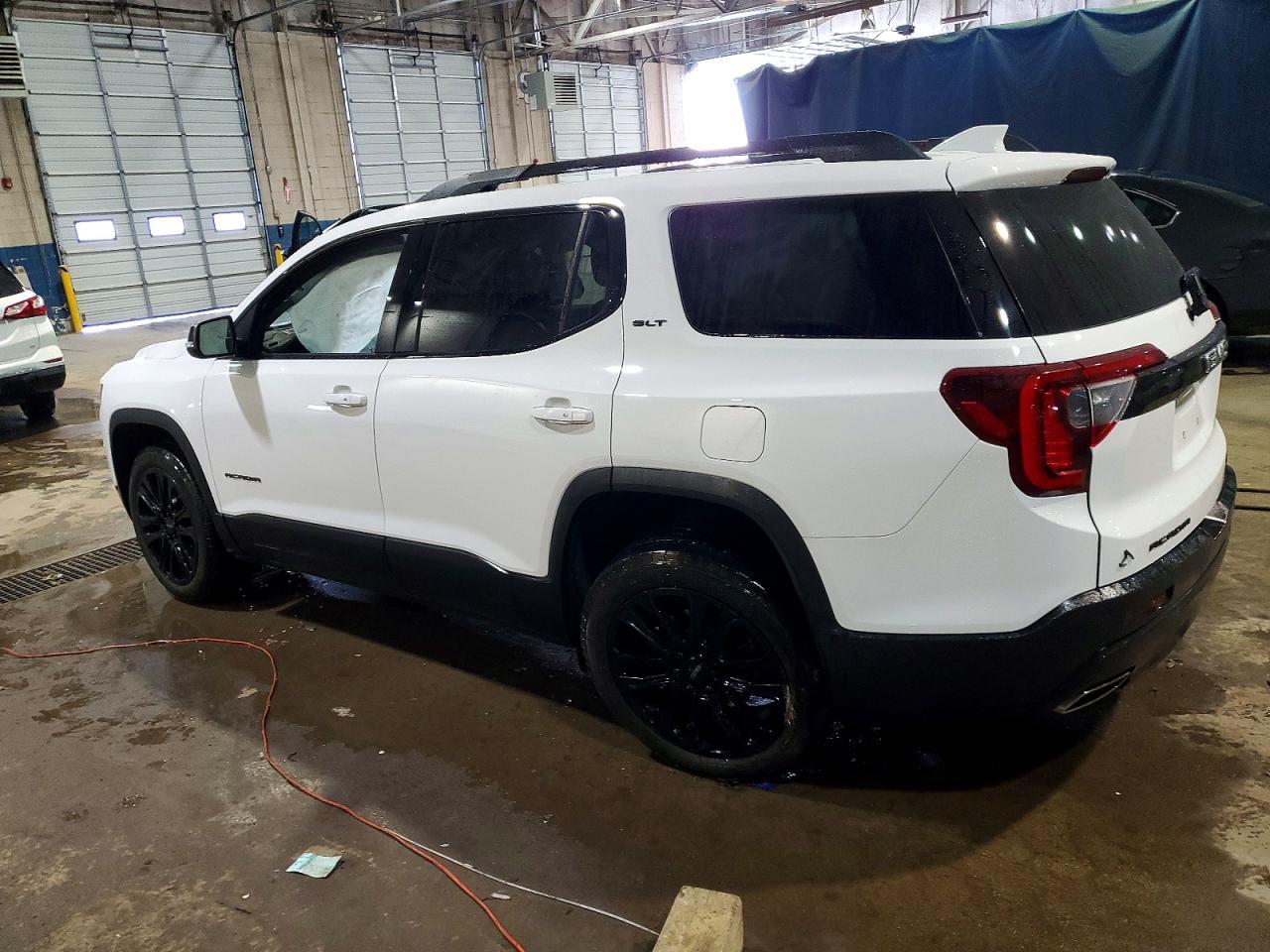 2023 GMC Acadia Slt - zdjęcie 2