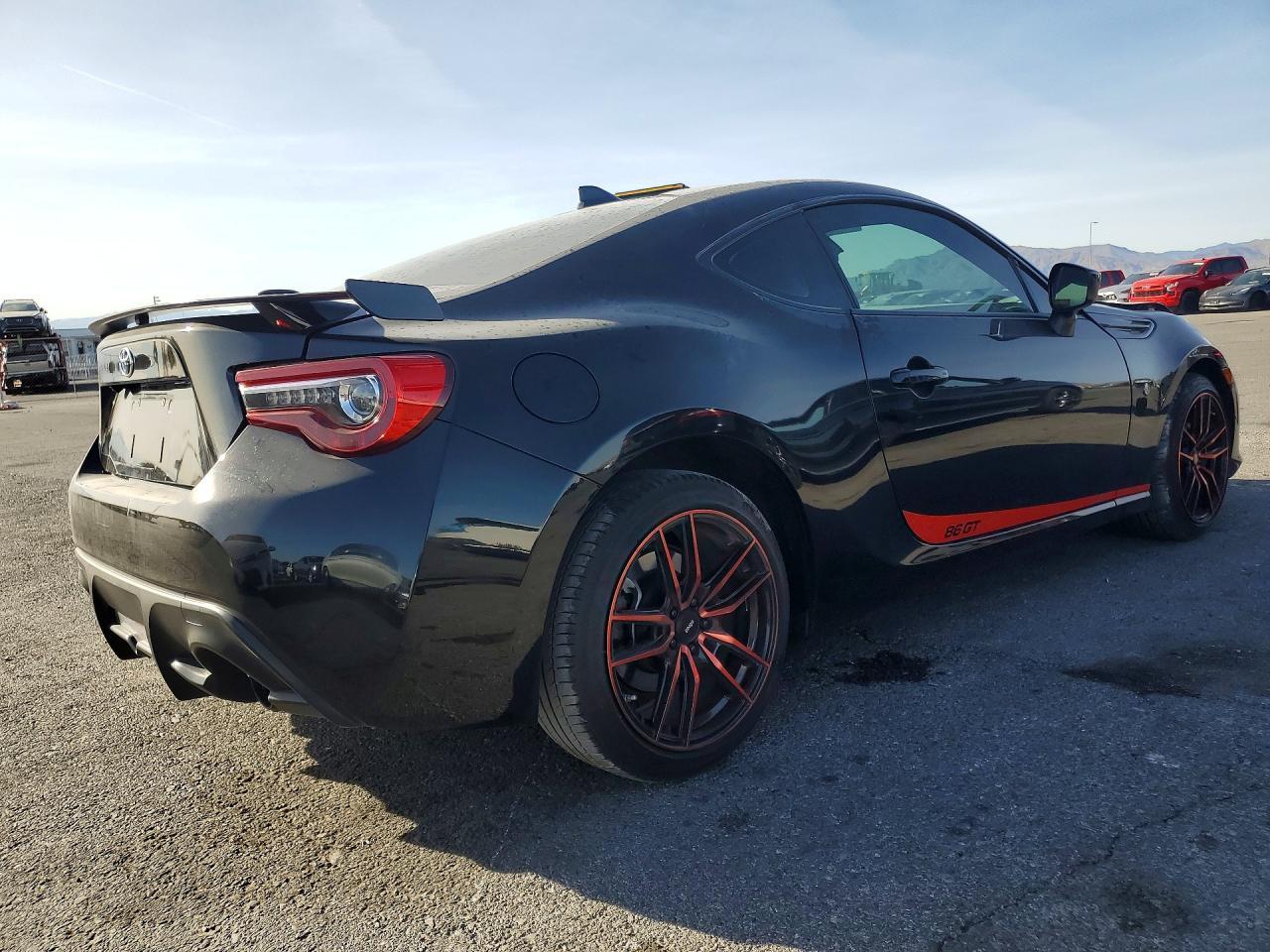 2020 Toyota 86 Gt - zdjęcie 3