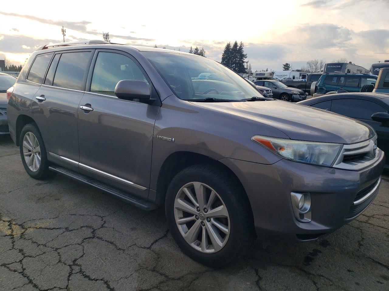 2013 Toyota Highlander Hybrid Limited - zdjęcie 4