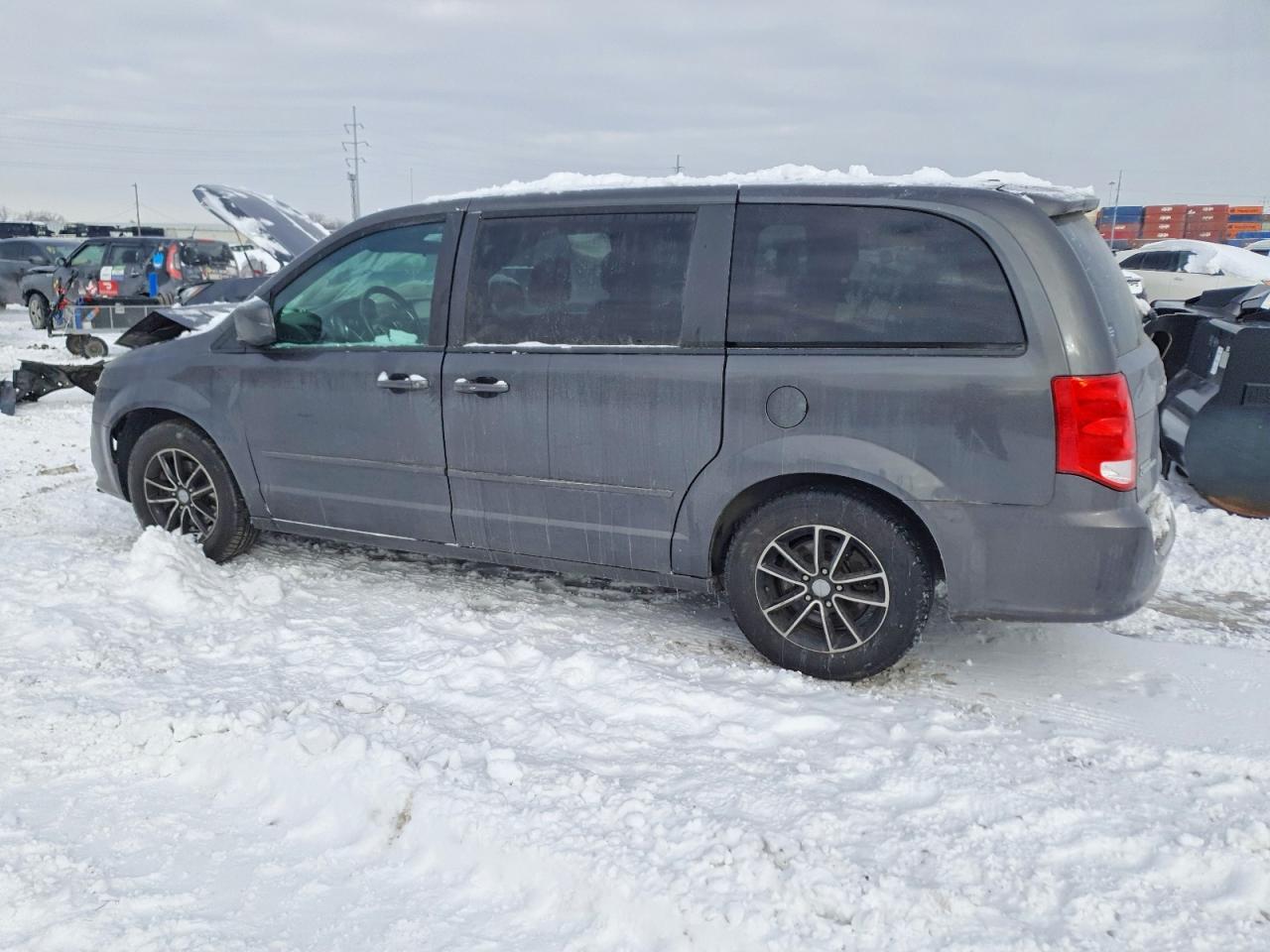 2016 Dodge Grand Caravan R/T - zdjęcie 2
