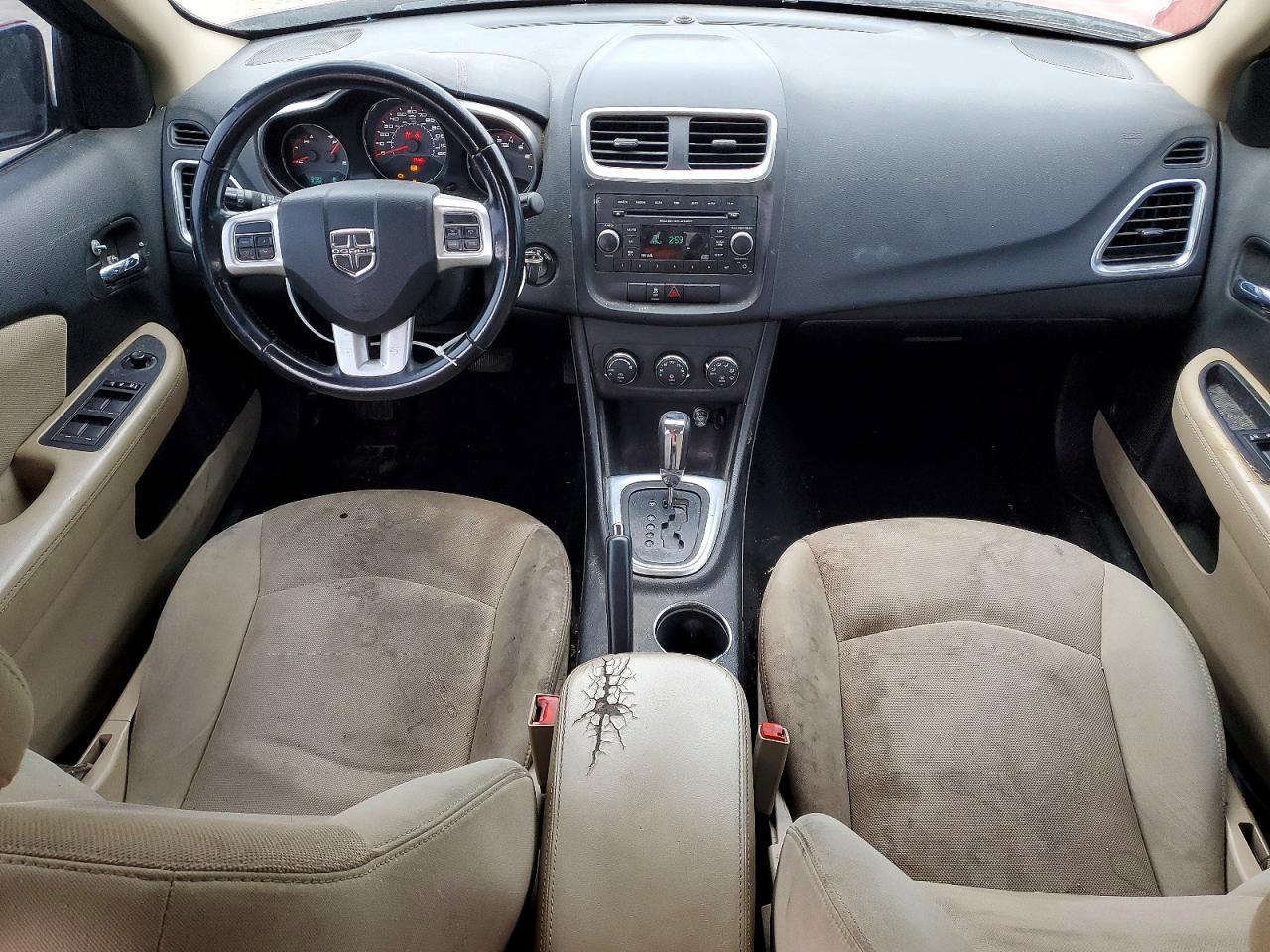 2013 Dodge Avenger Sxt - zdjęcie 8