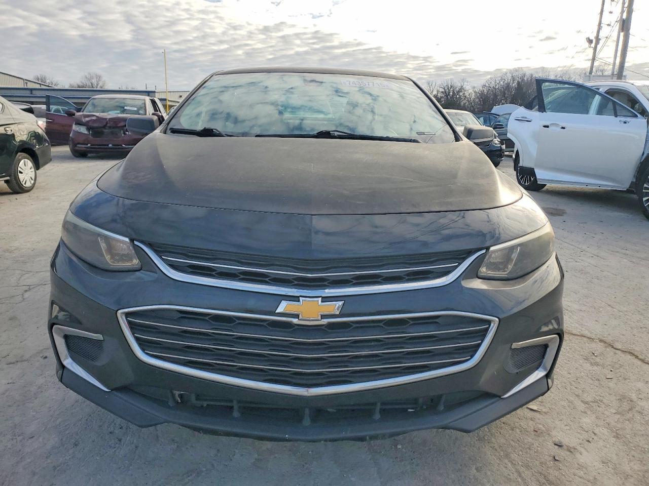 2017 Chevrolet Malibu Ls - zdjęcie 5