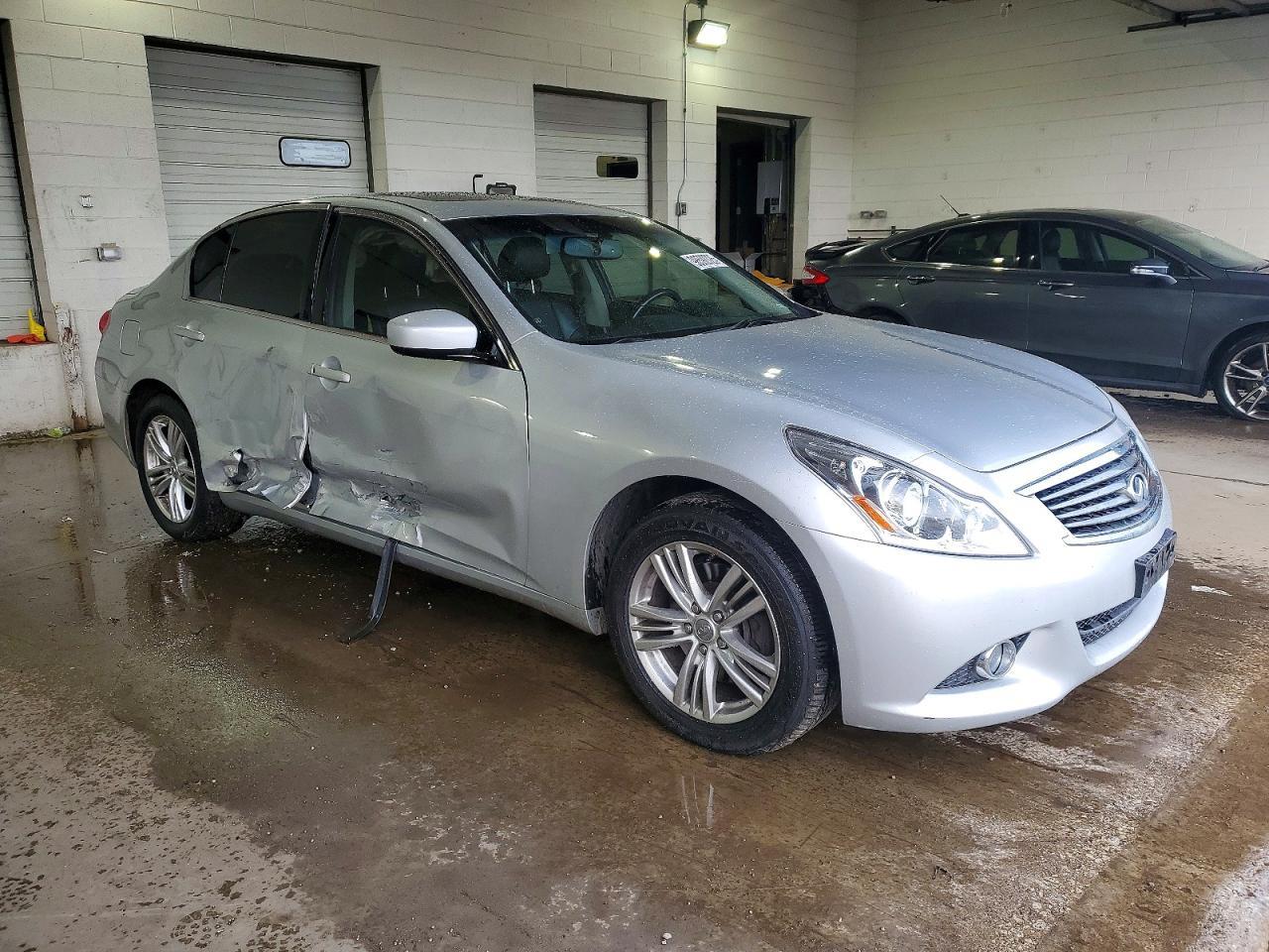 2013 Infiniti G37 Sedan X - zdjęcie 4