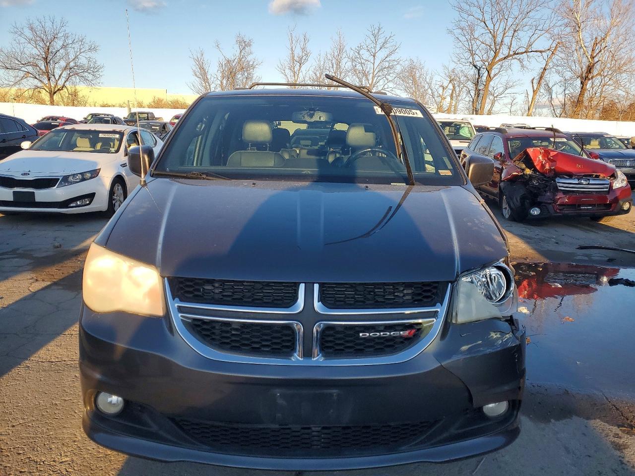 2014 Dodge Grand Caravan Sxt - zdjęcie 5