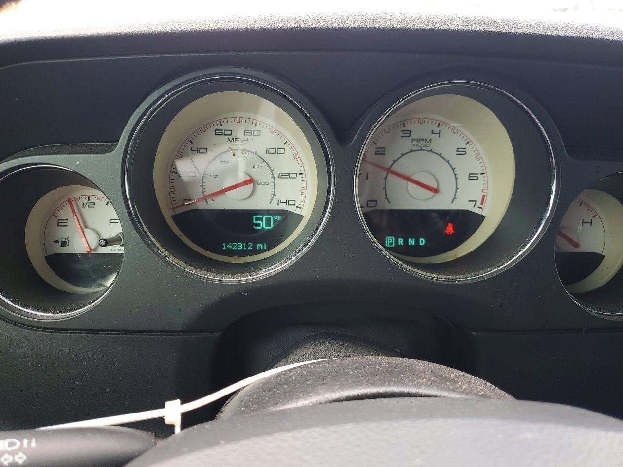 2014 Dodge Challenger Sxt - zdjęcie 9