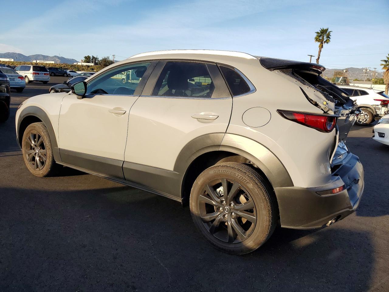 2025 Mazda Cx-30 Select - zdjęcie 2