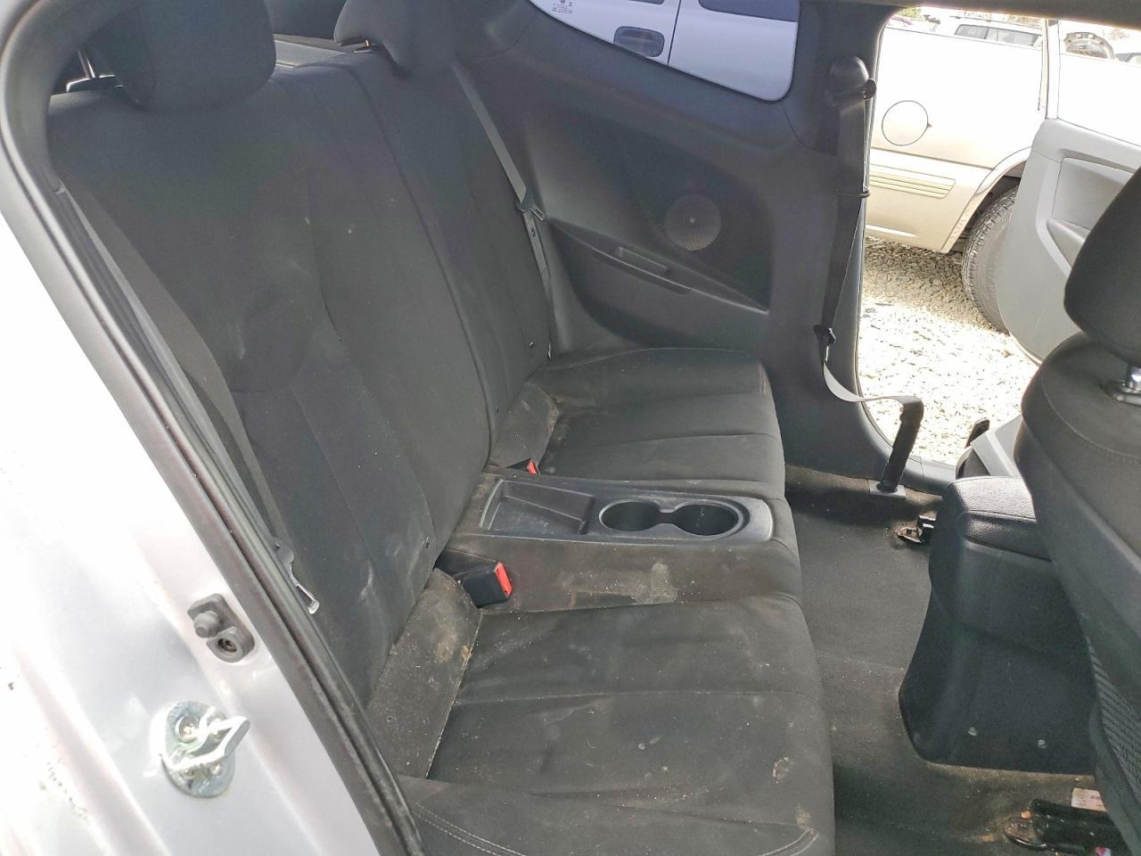 2016 Hyundai Veloster - zdjęcie 10