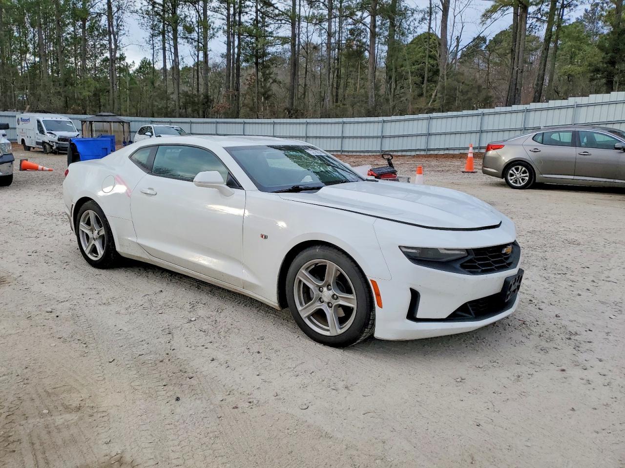 2020 Chevrolet Camaro Ls - zdjęcie 4