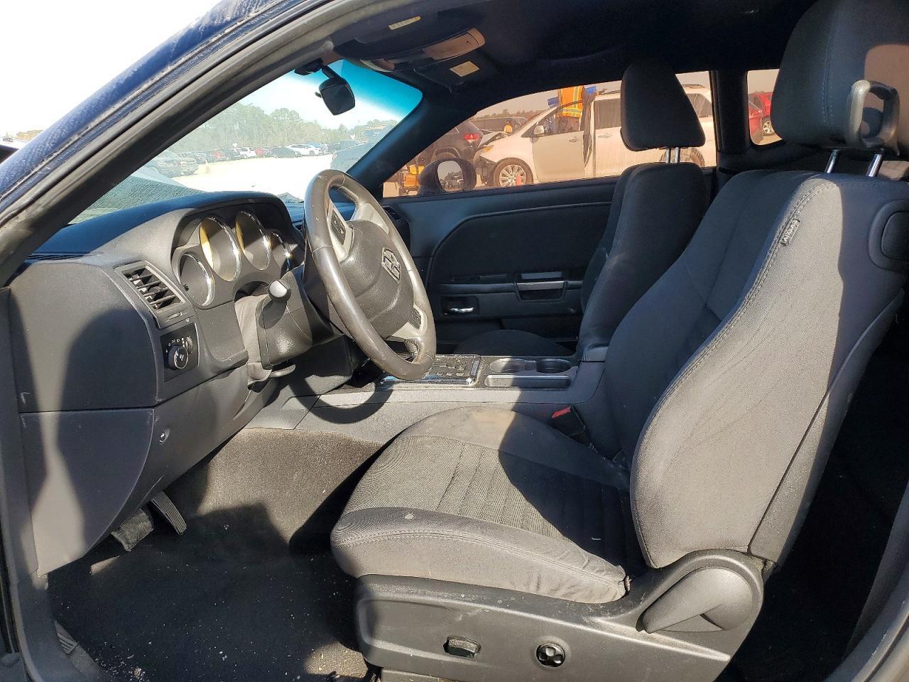 2014 Dodge Challenger Sxt - zdjęcie 7