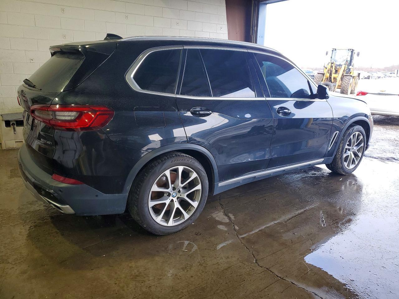 2019 BMW X5 xDrive40I - zdjęcie 3