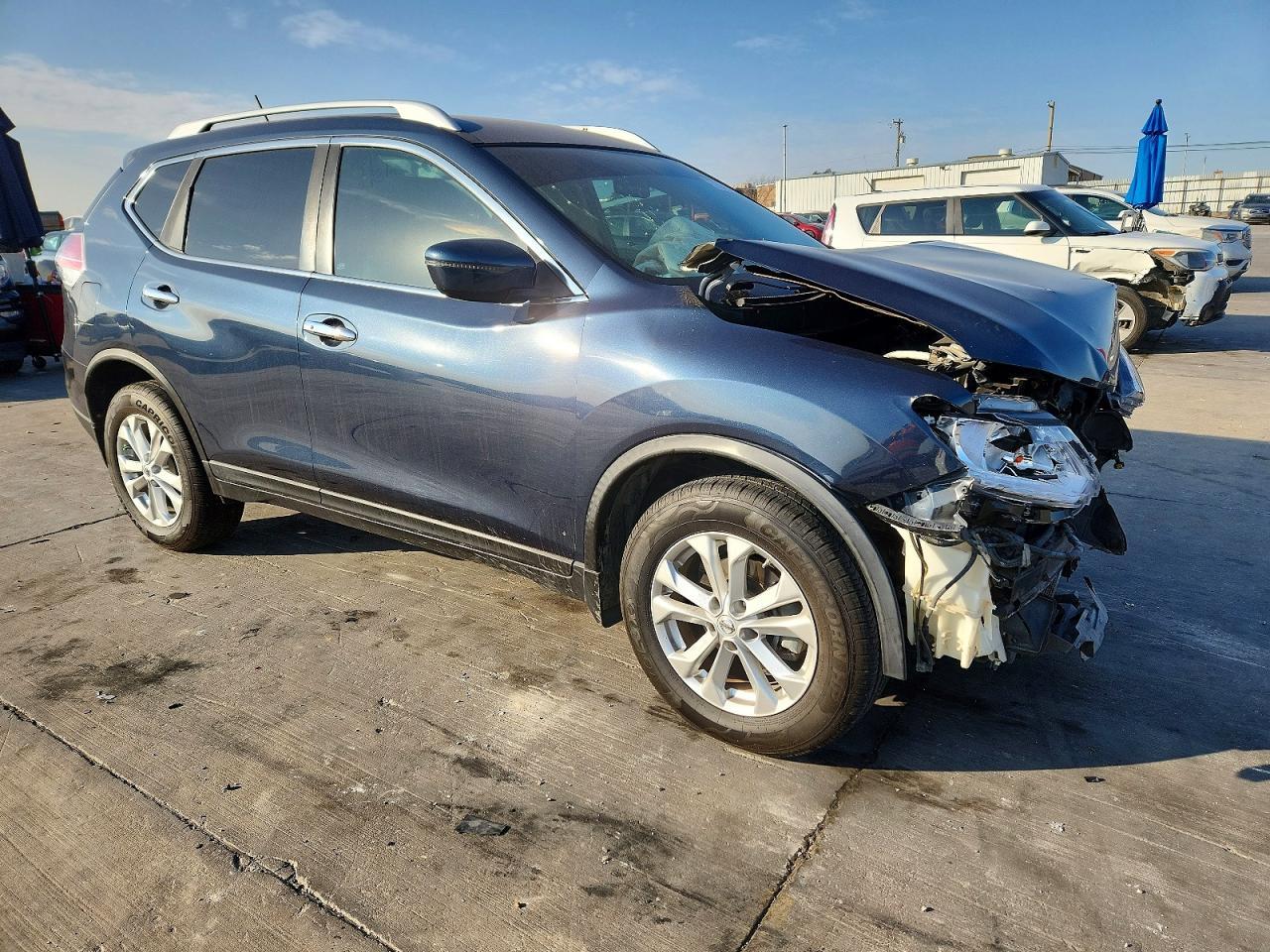 2016 Nissan Rogue Sv - zdjęcie 4