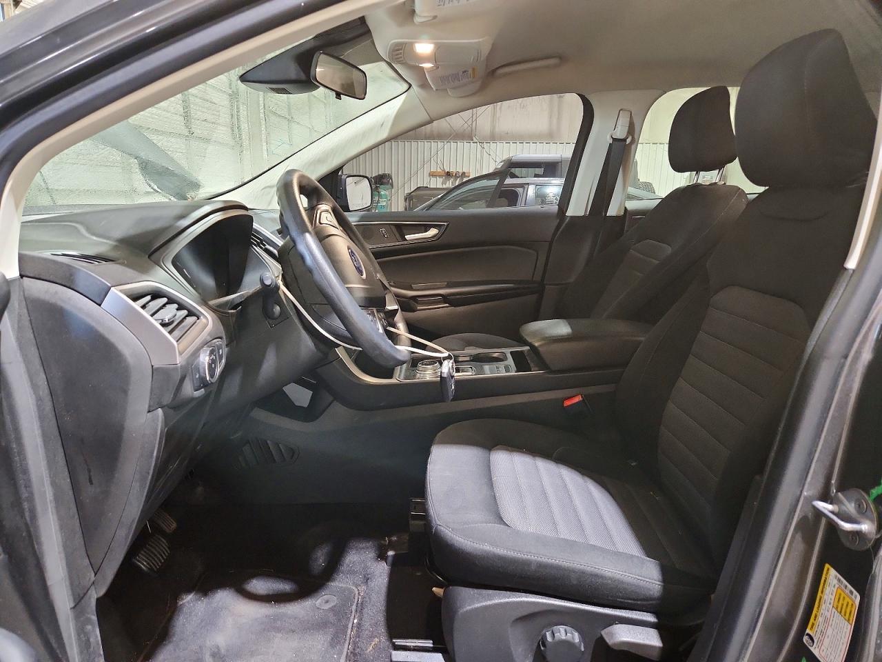 2023 Ford Edge Se - zdjęcie 7