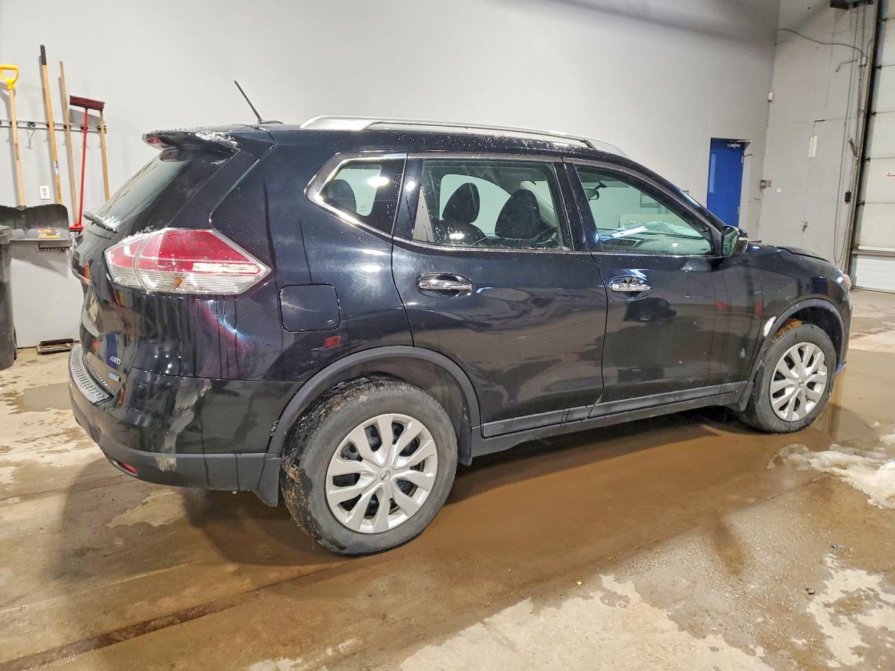 2015 Nissan Rogue S - zdjęcie 3