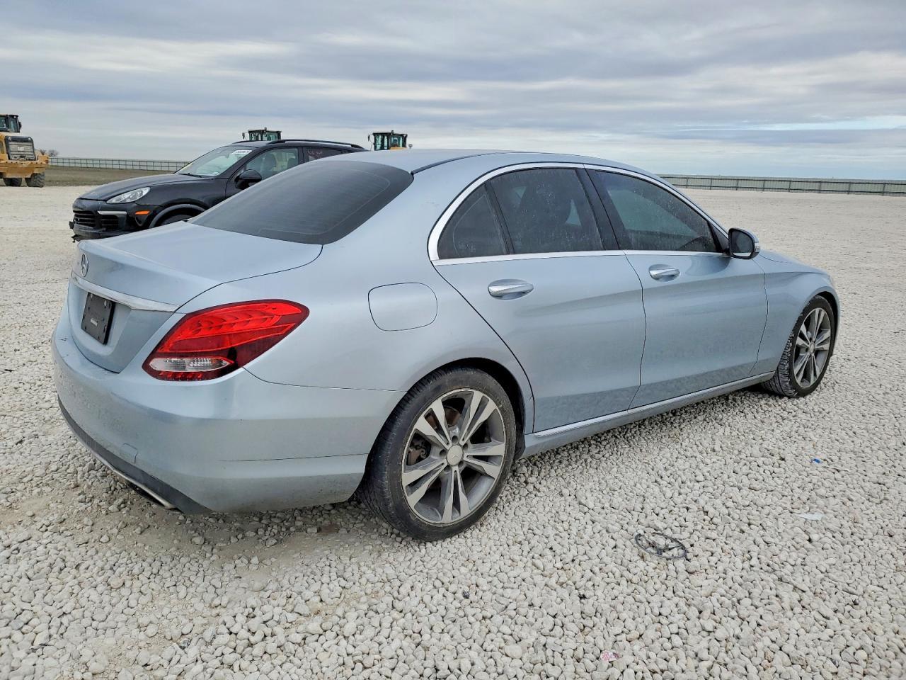 2015 Mercedes-Benz C 300 - zdjęcie 3