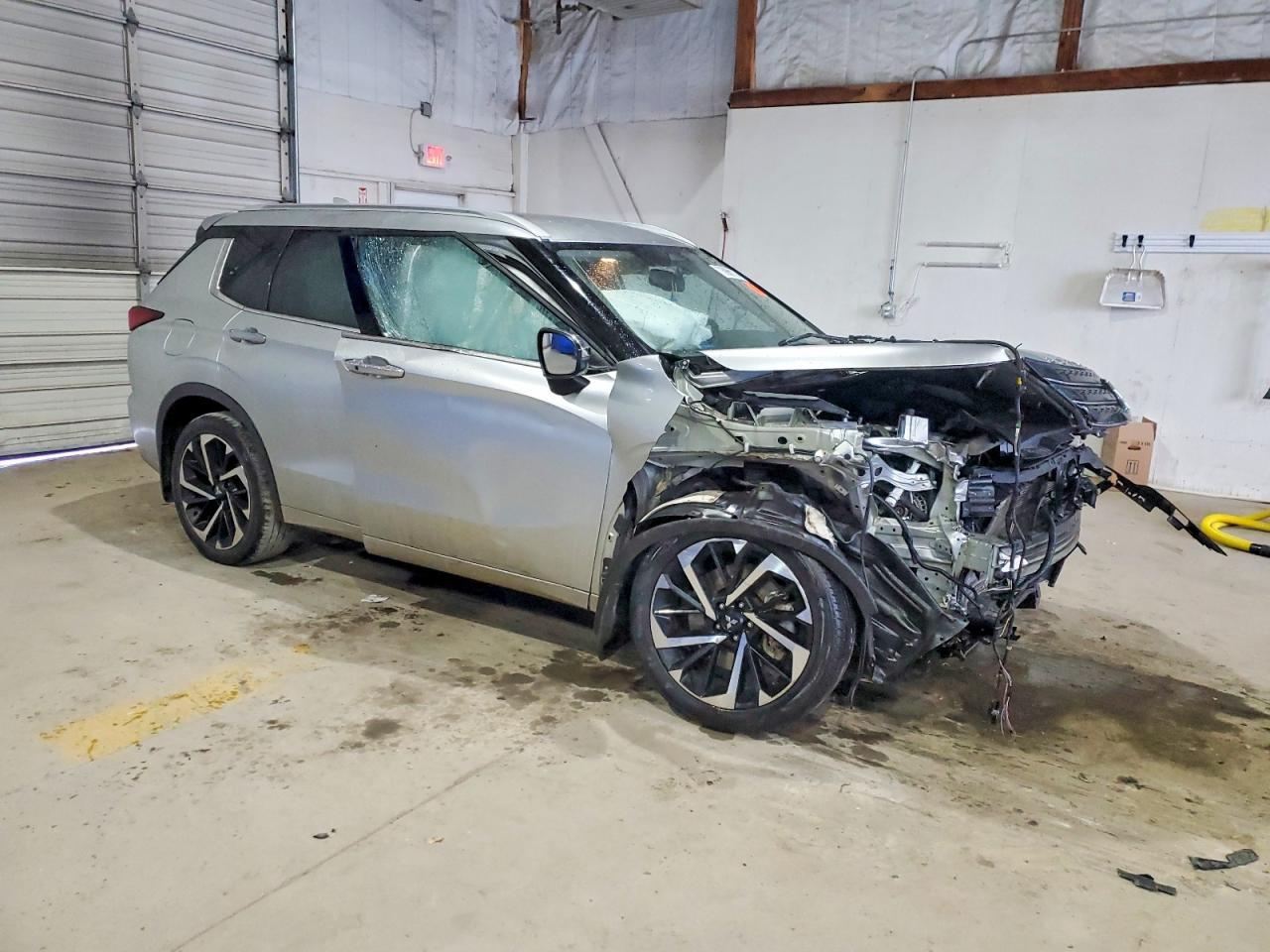 2022 Mitsubishi Outlander Sel - zdjęcie 4