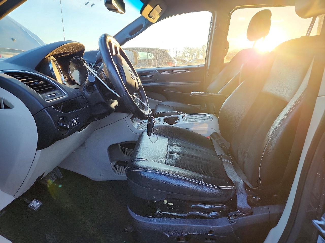 2016 Dodge Grand Caravan Sxt - zdjęcie 7