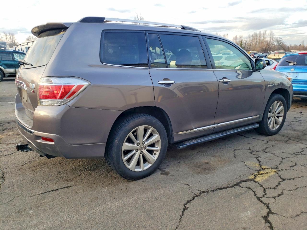2013 Toyota Highlander Hybrid Limited - zdjęcie 3