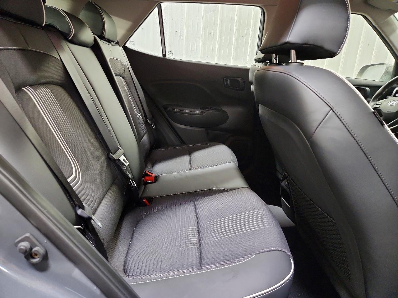 2025 Hyundai Venue Limited - zdjęcie 10