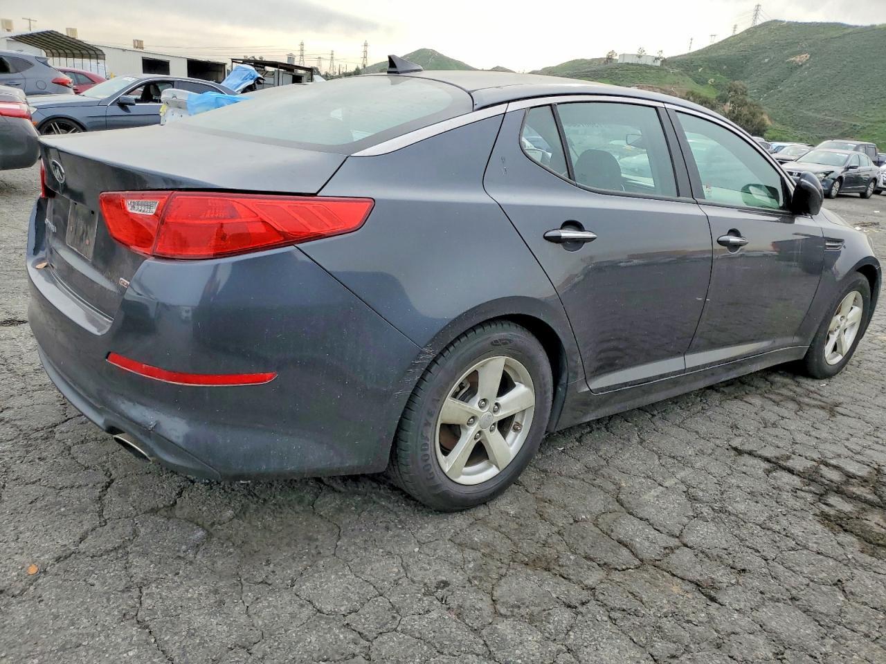 2015 Kia Optima Lx - zdjęcie 3