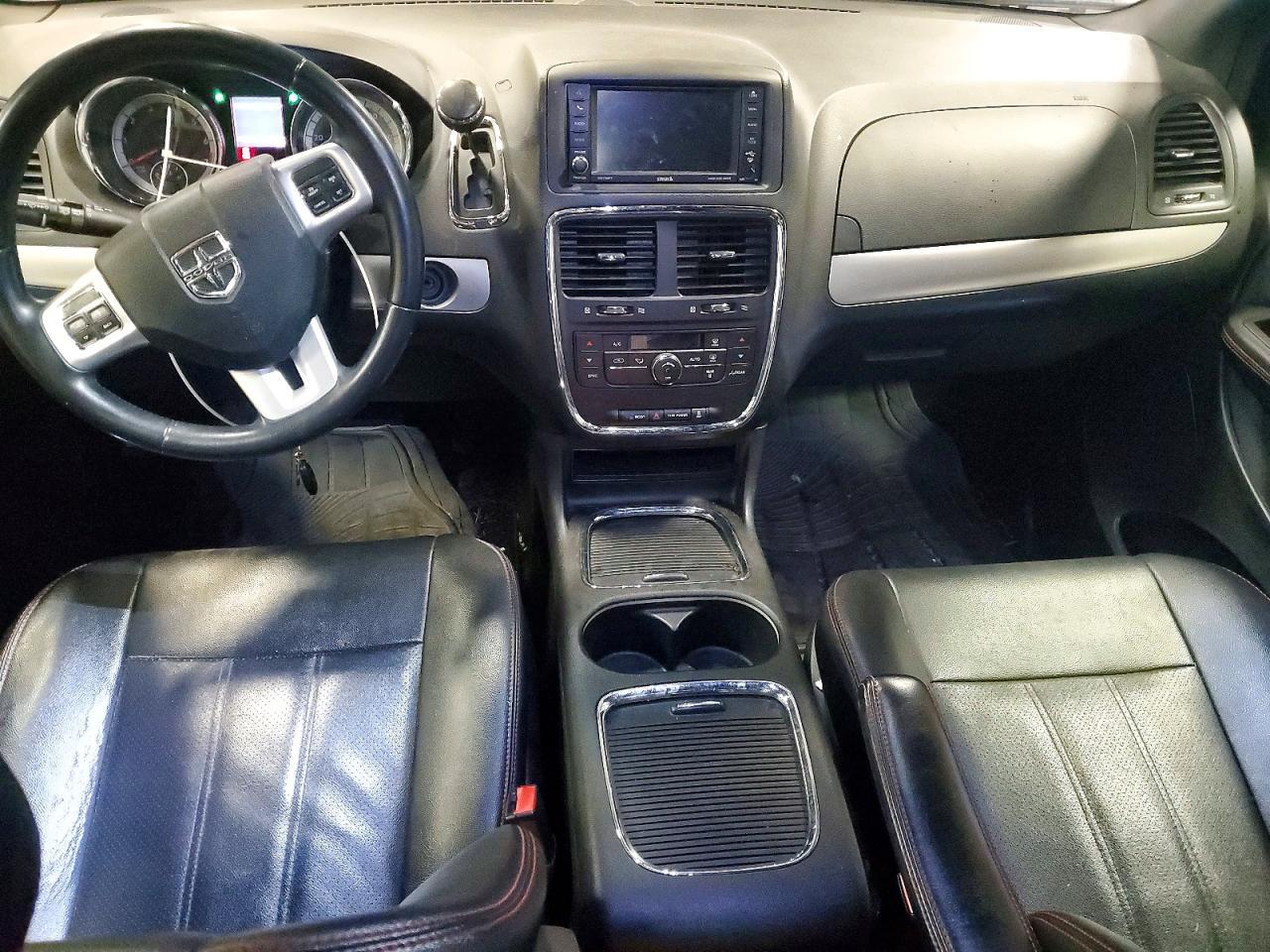 2016 Dodge Grand Caravan R/T - zdjęcie 8