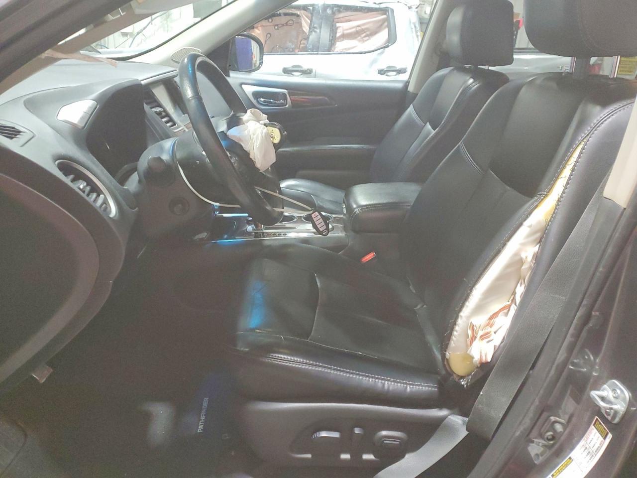 2016 Nissan Pathfinder S - zdjęcie 7