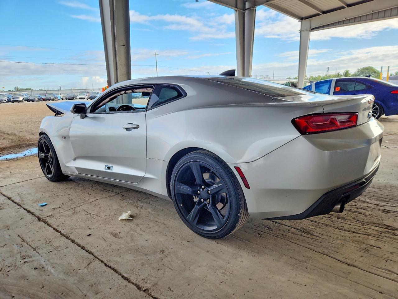 2017 Chevrolet Camaro Lt - zdjęcie 2