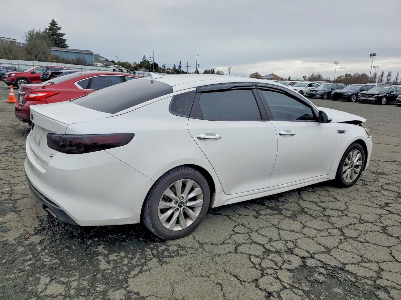 2018 Kia Optima Lx - zdjęcie 3