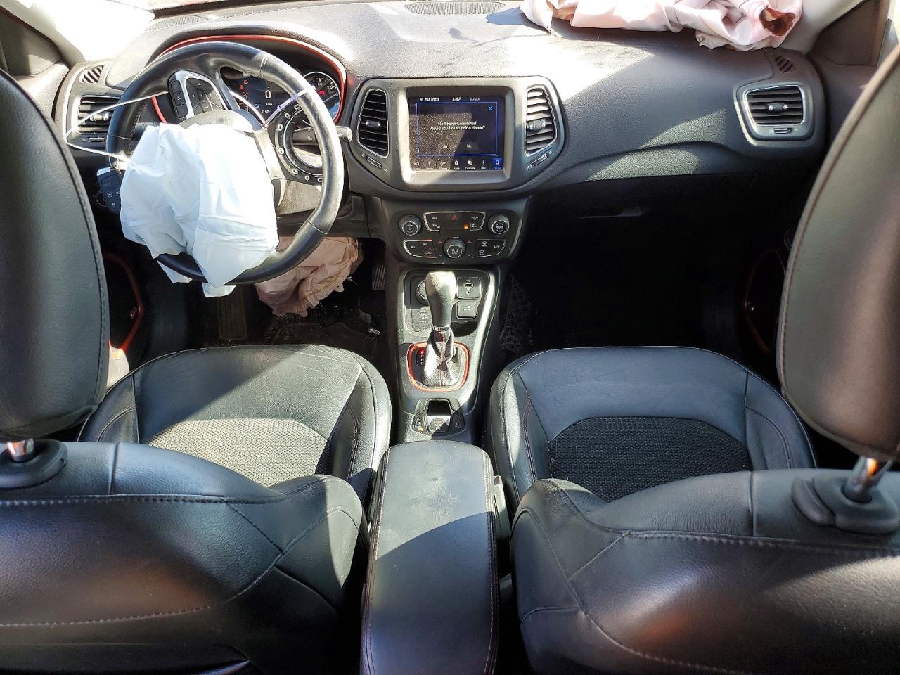 2017 Jeep Compass Trailhawk - zdjęcie 8